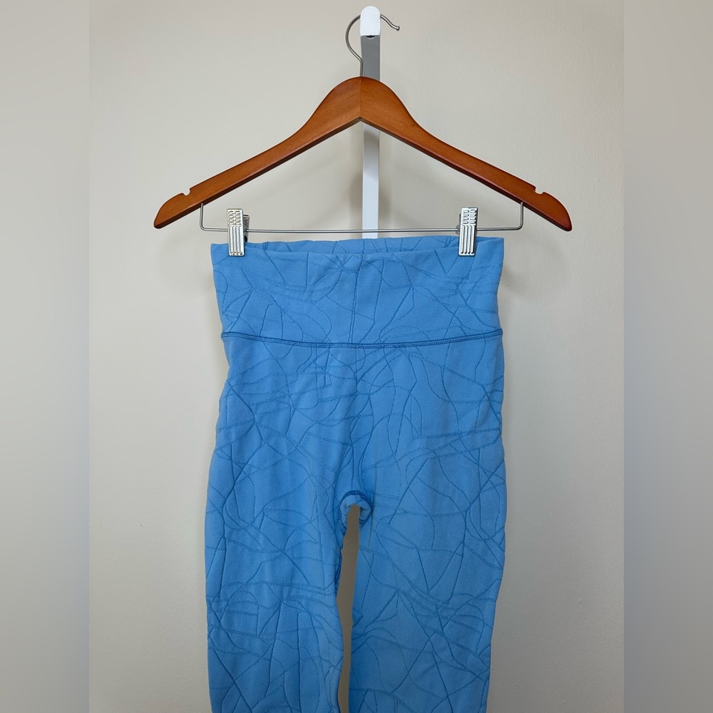 Sweaty Betty Motion Jacquard 7/8 Leggings in Regatta Blue (Size M)